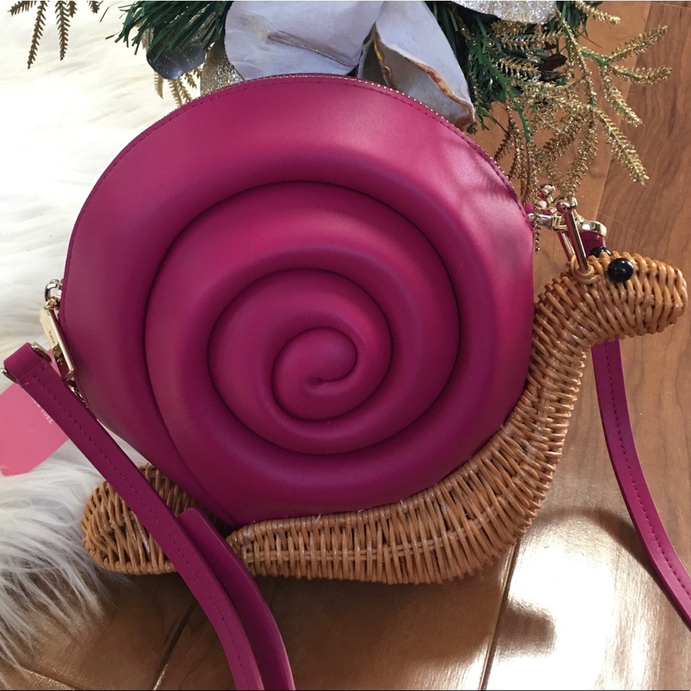 Kate spade Scarlett Snail Wicker crossbody